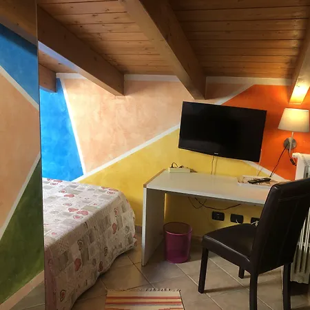 San Giorgio فندق مبيت وإفطار Traversetolo