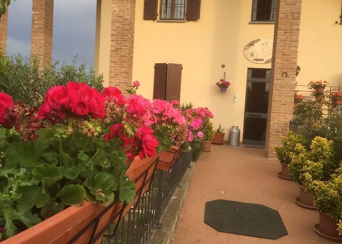 فندق مبيت وإفطار San Giorgio Traversetolo